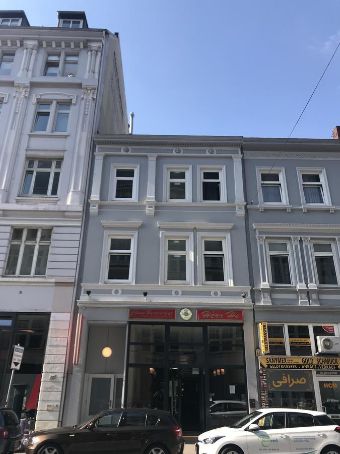 Hotel Fame Am Hauptbahnhof Hamburg Exterior foto